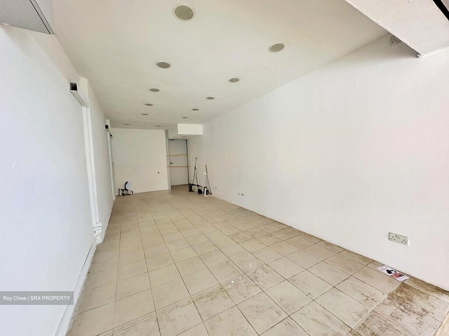 Toa Payoh Central (D12), Shop House #546766401